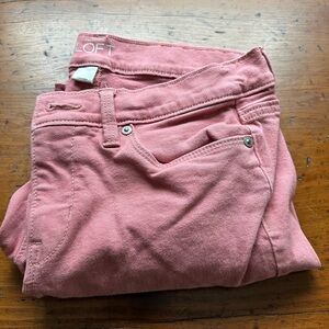 Loft “Modern Skinny” women’s pants coral  colored denim - petite length 6P